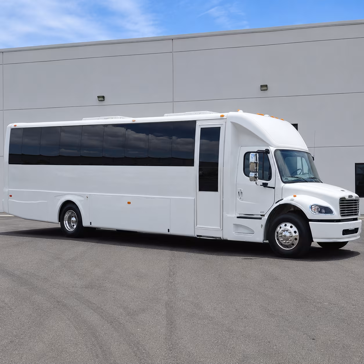 Alexandria Homecoming & Prom Party Bus Rentals