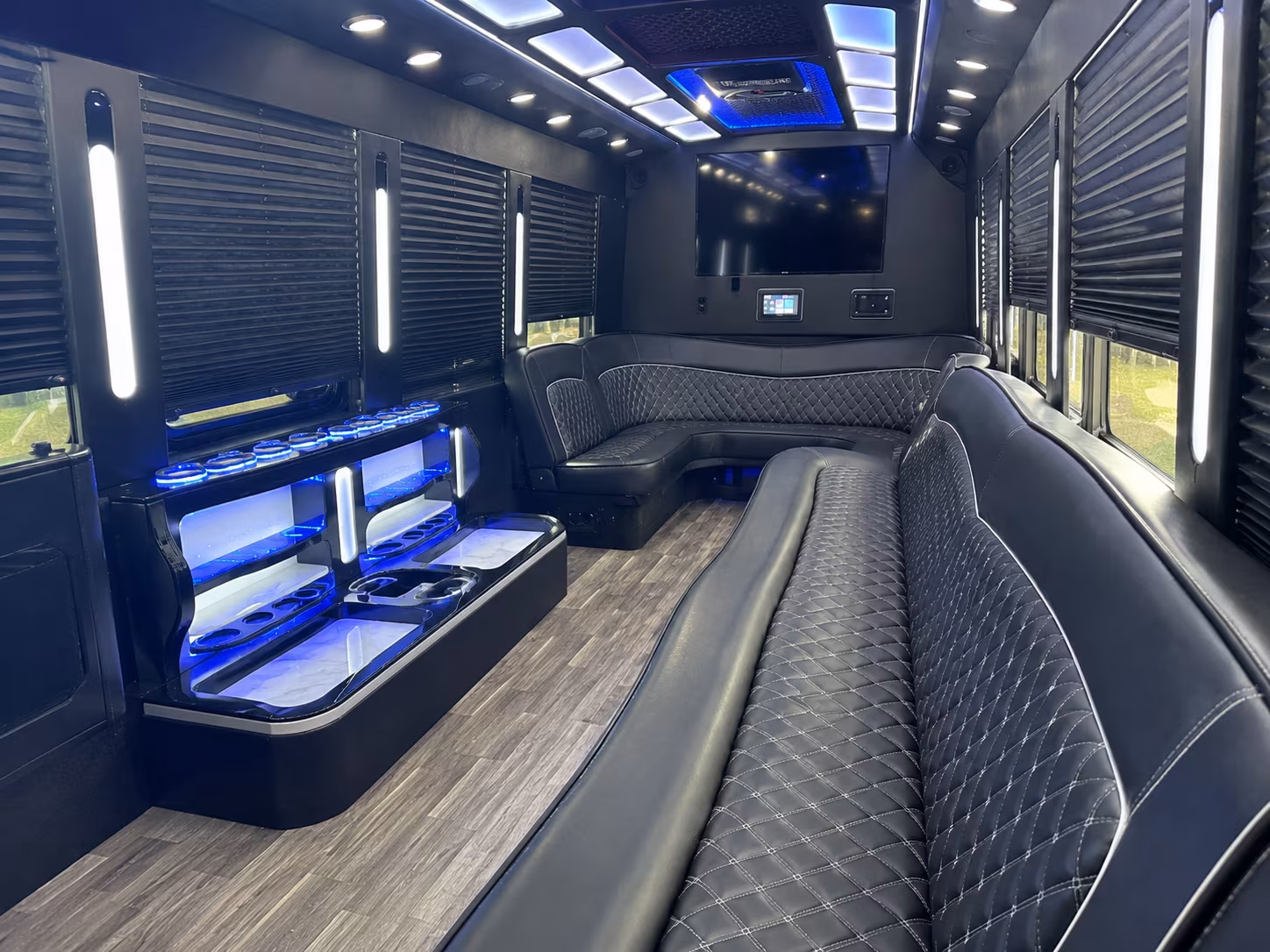 Arlington Homecoming & Prom Party Bus Rentals