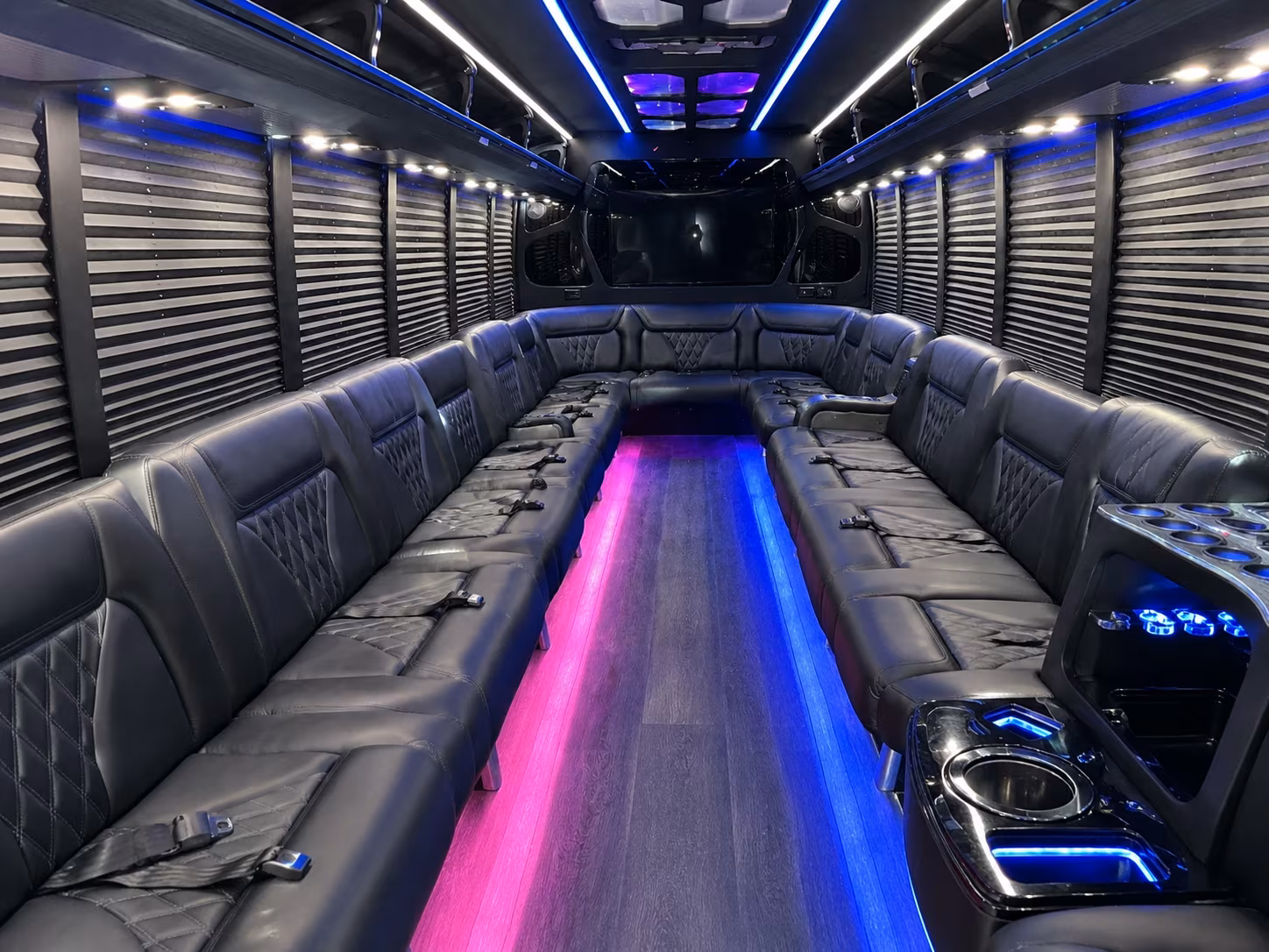 Rockville Winery Tour & Pub Crawl Transportation