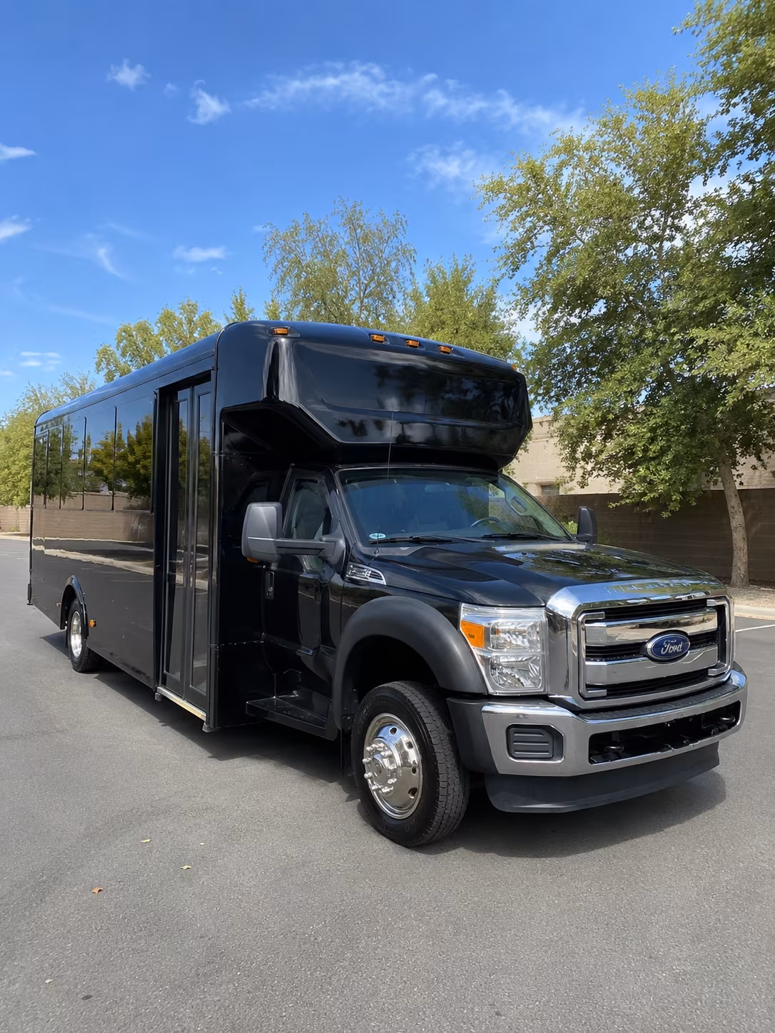 Washington Bachelor & Bachelorette Transportation party bus exterior