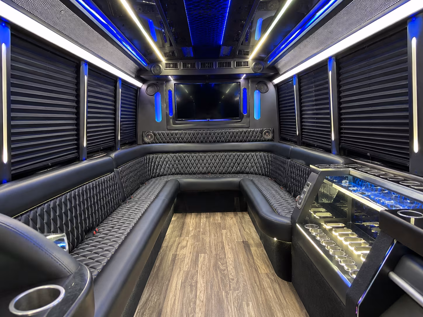 Washington Birthday, Sweet 16, & Quinceañera Party Bus Rentals