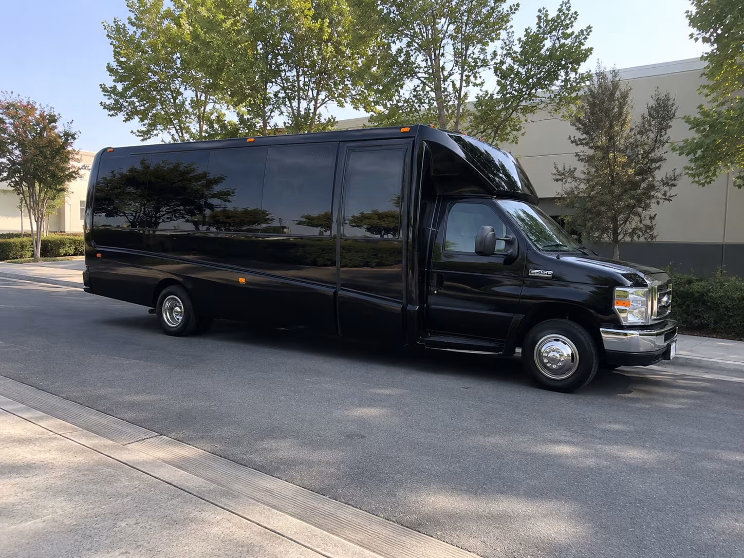 Washington Winery Tour & Pub Crawl Transportation group transportation