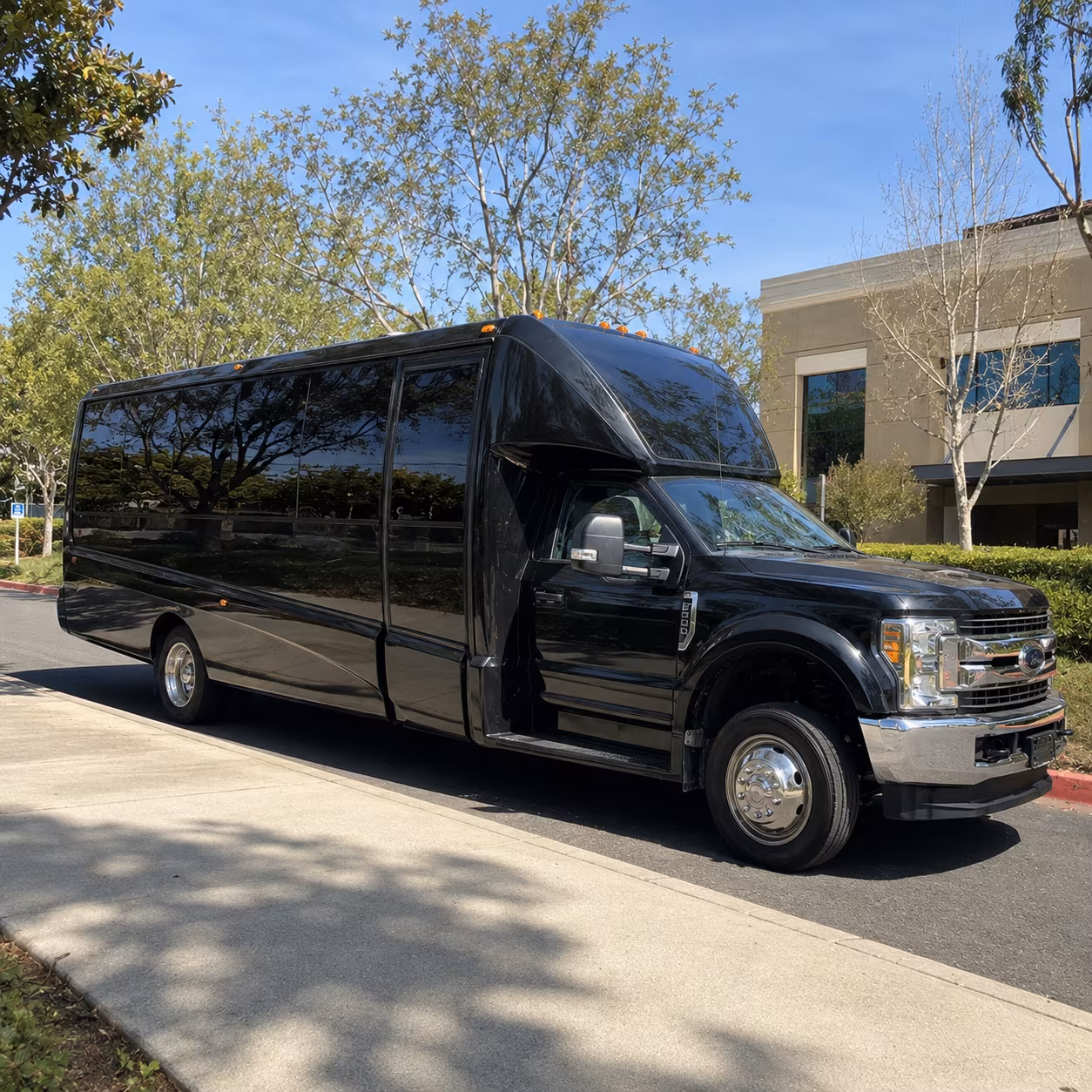 Washington Winery Tour & Pub Crawl Transportation onboard seating